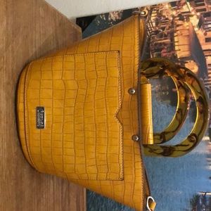 Fashion Mustard handbag 👜